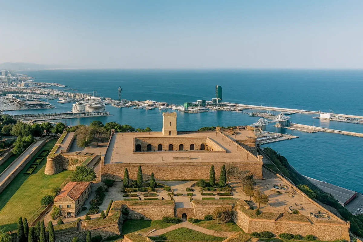 Крепость Монтжуик (Castell de Montjuïc) - Барселона