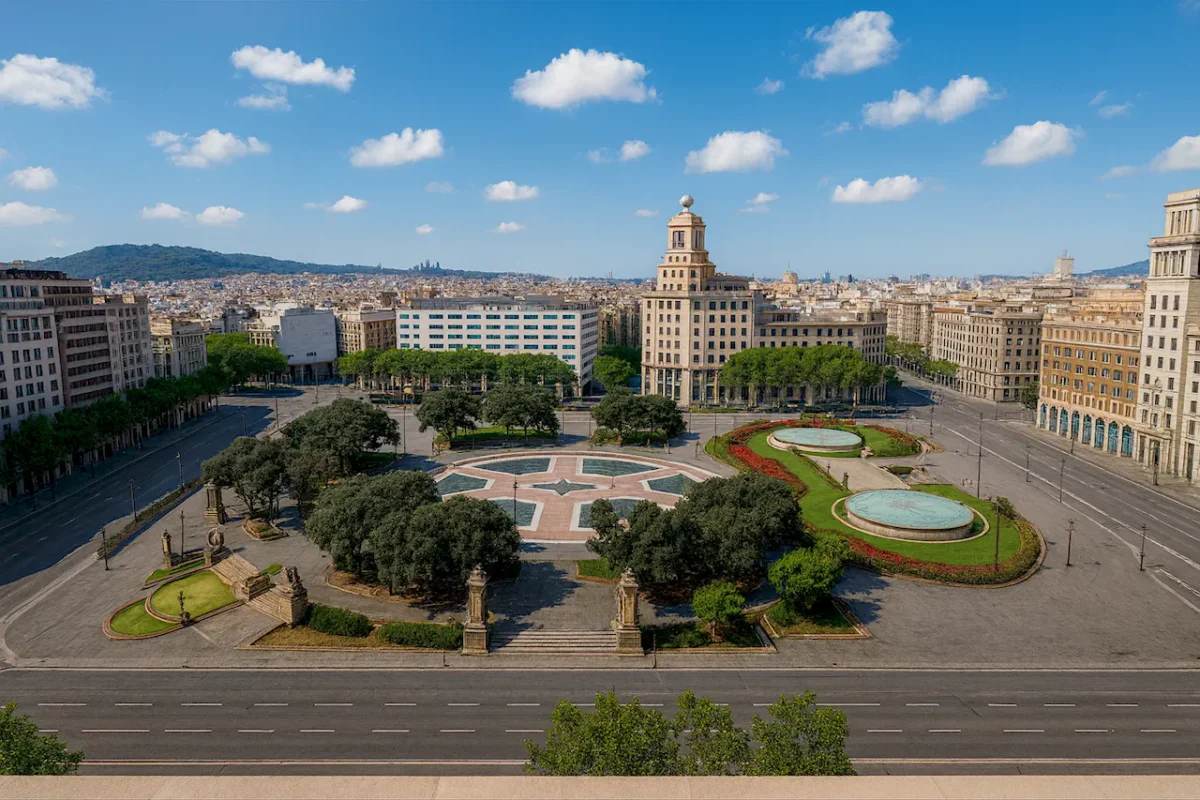 Площадь Каталонии (Plaça de Catalunya) в Барселоне