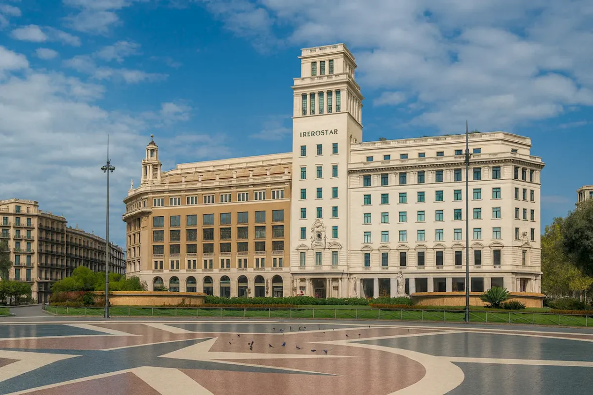 Площадь Каталонии (Plaça de Catalunya) в Барселоне