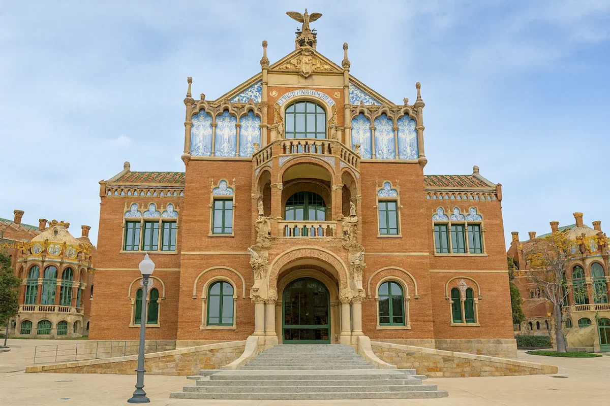 Сан-Пау (госпиталь) - (Hospital de la Santa Creu i Sant Pau) в Барселоне